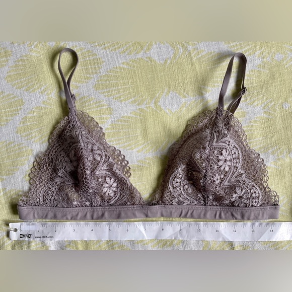 Unlined lace bralette - Picture 4 of 5